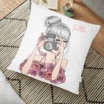 Fashion Girl Dijital Baskılı Modern Yer Minderi - 70 x 70 cm Realhomes