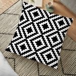 Realhomes Dijital Baskılı Modern Yer Minderi - 70 x 70 cm Realhomes