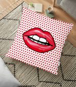 - yerminderi-YER-74 - Realhomes  Dudak Resimli Dijital Baskılı Dekoratif Yer Minderi - 70 x 70 cm Realhomes