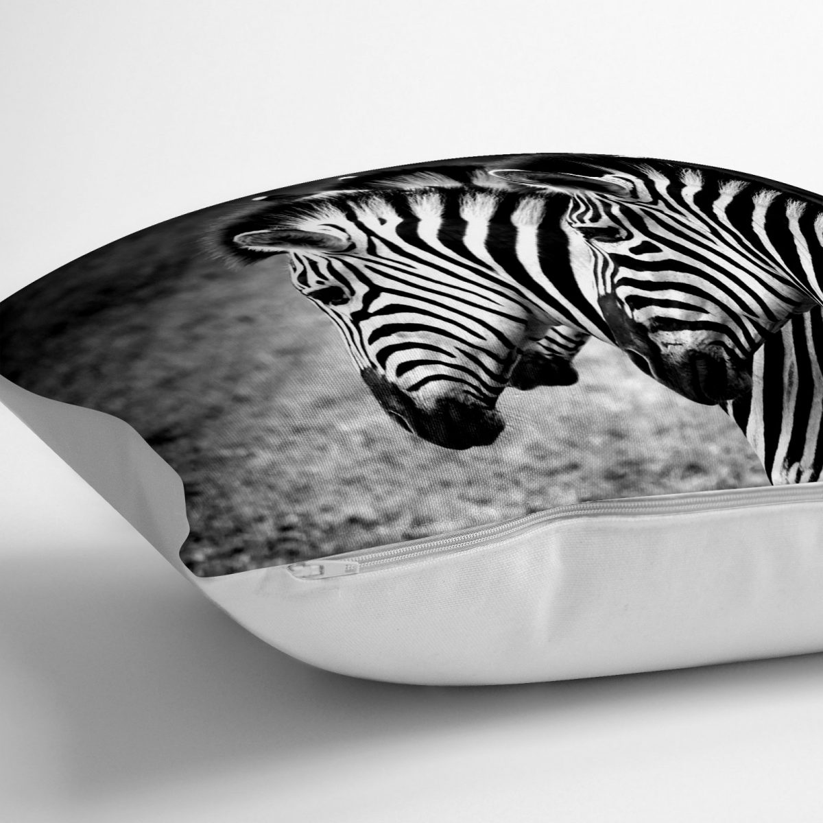 Modern Zebra Desen Dijital Baskılı Yer Minderi - 70 x 70 cm Realhomes