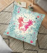 - yerminderi-YER-90 - Realhomes  Deniz Atı Desenli Dijital Baskılı Dekoratif Yer Minderi - 70 x 70 cm Realhomes