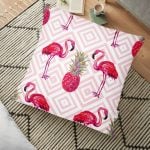 RealHomes Gri Kedicikler Dijital Baskılı Yer Minderi - 70 x 70 cm Realhomes