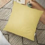 Kırmızı Renkli Dijital Baskılı Dekoratif Yer Minderi - 70 x 70 cm Realhomes