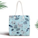 Beyaz Zeminli Geyik ve Yaprak Motifleri Dijital Baskılı Fermuarlı Kumaş Çanta Realhomes