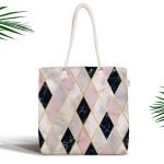 Pembe Zeminde Kartanesi Detaylı Özel Tasarım Fermuarlı Kumaş Çanta Realhomes