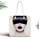 Beyaz Zeminde Pembe Ananas Tasarımlı Dijital Baskılı Fermuarlı Kumaş Çanta Realhomes