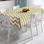 Çizgili Gold Geyik Desenli Modern Leke Tutmaz Masa Örtüsü Realhomes