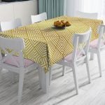 Sarı Zeminde Tropikal Orman Tasarımlı Modern Leke Tutmaz Masa Örtüsü Realhomes