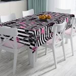 Sarı Zeminli Popart Girl Desenli Dekoratif Leke Tutmaz Masa Örtüsü Realhomes