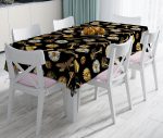 - realhomesMasa3323 - Realhomes  Siyah Zeminde Etnik Objeler Özel Tasarımlı Leke Tutmaz Masa Örtüsü Realhomes