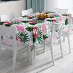 Geometrik Zeminli Mavi Kelebek Baskılı Leke Tutmaz Masa Örtüsü Realhomes