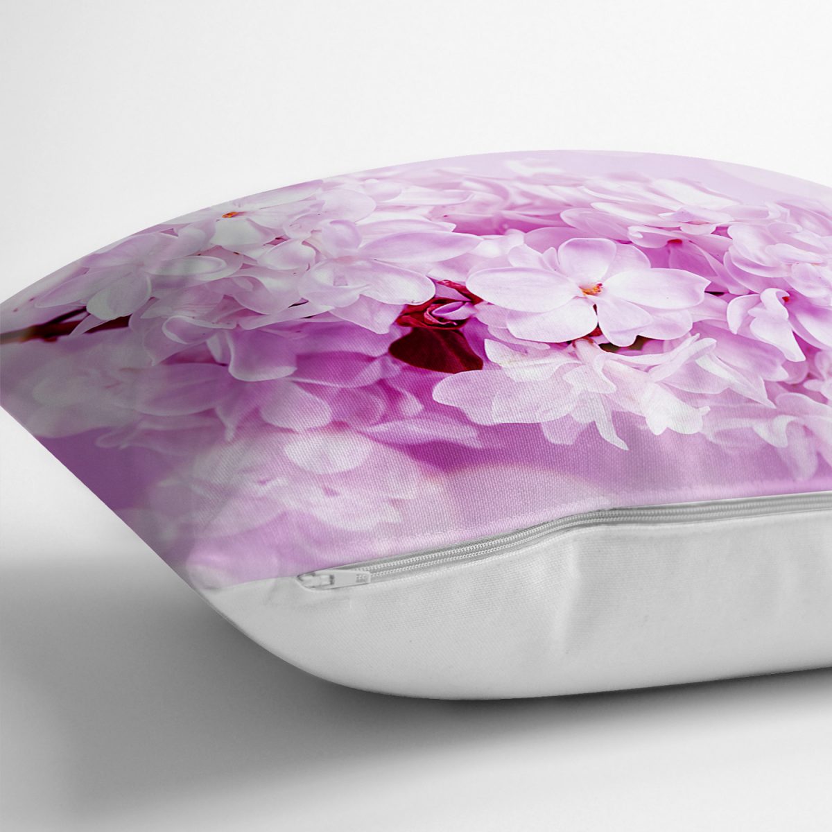 Realhomes Beyaz Zeminde Pembe Çiçekler Dijital Baskılı Modern Yastık Kırlent Kılıfı Realhomes