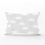 - Dik-4365 - Realhomes Gri Zeminde Bulutlar Özel Tasarımlı Çocuk Odası Dikdörtgen Yastık Kılıfı Realhomes