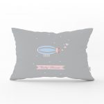 - Dik-4449 - Realhomes Beyaz Zeminde Uçan Balon Motifli Özel Tasarım Bebek Odası Dikdörtgen Yastık Kılıfı Realhomes