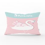 - Dik-4566 - Realhomes Beyaz Zeminli Sevimli Geyik Tasarımlı Bebek Odası Dikdörtgen Yastık Kılıfı Realhomes