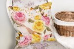 - realhomescomtr-K3814-1 - Realhomes Realhomes Beyaz Zeminde Renkli Güller Dijital Baskılı Modern Yastık Kırlent Kılıfı Realhomes