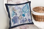 - realhomescomtr-K3881-1 - Realhomes  Realhomes  Beyaz Zeminde Mavi Yaprak Motifli Dijital Baskılı Modern Yastık Kırlent Kılıfı Realhomes