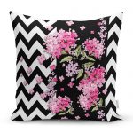 - realhomescomtr-K4171 - Realhomes  Siyah Zigzag Zeminde İlkbahar Çiçekleri Temalı Yastık Kırlent Kılıfı Realhomes