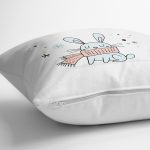 Pembe Zeminde Unicorn Motifli Bebek Odası Yastık Kırlent Kılıfı Realhomes