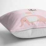 Pembe Beyaz Zeminde Hello Yazılı Bebek Odası Yastık Kılıfı Realhomes