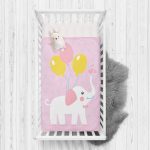 Pembe Zeminde Fil ve Balon Motifli Çocuk Odası Yatak Örtüsü Realhomes