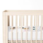 Beyaz Zeminde Sevimli Kedicik Özel Tasarım Çocuk Odası Yatak Örtüsü Realhomes