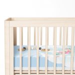 - Rh-Yatak-4320m-1 - Realhomes  Mavi Zeminde Uçan Balon Desenli Dijital Baskılı Çocuk Odası Yatak Örtüsü Realhomes