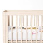 Beyaz Zeminde Magic Unicorn Tasarımlı Çocuk Odası Yatak Örtüsü Realhomes