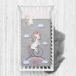 - Rh-Yatak-4339 - Realhomes  Gri Zeminde Bisiklet ve Unicorn Tasarımlı Çocuk Odası Yatak Örtüsü Realhomes