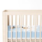 - Rh-Yatak-4366m-1 - Realhomes Mavi Zeminde Yalnız Bulut Çocuk Odası Yatak Örtüsü Realhomes