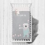 Gri Zeminde Ayıcık Bebek Odası Yatak Örtüsü Realhomes