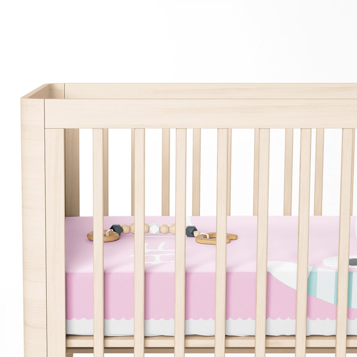 Pembe Zeminde Sevimli Ayıcık Motifli Bebek Odası Yatak Örtüsü Realhomes