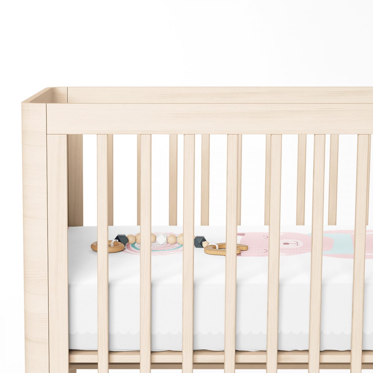 Beyaz Zeminde Deniz ve Ayıcık Desenli Bebek Odası Yatak Örtüsü Realhomes