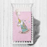 Pembe Zeminde Unicorn Motifli Bebek Odası Yatak Örtüsü Realhomes