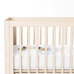 - Rh-Yatak-4447-1 - Realhomes Beyaz Zeminde Balon Tasarımlı Bebek Odası Yatak Örtüsü Realhomes