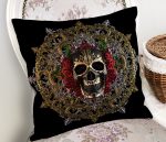 - Rh-K5049-Gold-Cerceve-Icerisinde-Gul-Kuru-Kafa-Motifli-Dekoratif-Kirlent-Kilifi-1 - Realhomes Gold Çerçeve İçerisinde Gül Kuru Kafa Motifli Dekoratif Kırlent Kılıfı Realhomes