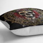 - Rh-K5049-Gold-Cerceve-Icerisinde-Gul-Kuru-Kafa-Motifli-Dekoratif-Kirlent-Kilifi-2 - Realhomes Gold Çerçeve İçerisinde Gül Kuru Kafa Motifli Dekoratif Kırlent Kılıfı Realhomes