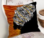 - Rh-K5100-ayna-Siyah-Ve-Karamel-Zeminde-Zenci-Kadin-Dijital-Baskili-Kirlent-Kilifi-1 - Realhomes Siyah Ve Karamel Zeminde Zenci Kadın Dijital Baskılı Kırlent Kılıfı Realhomes