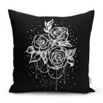 - Rh-K5112-Siyah-Zeminde-Gul-Baskili-Modern-Yastik-Kilifi - Realhomes Siyah Zeminde Gül Baskılı Modern Yastık Kılıfı Realhomes