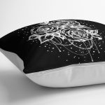 - Rh-K5112-Siyah-Zeminde-Gul-Baskili-Modern-Yastik-Kilifi-2 - Realhomes Siyah Zeminde Gül Baskılı Modern Yastık Kılıfı Realhomes