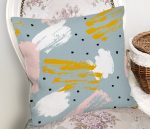 - Rh-K5297-Mavi-Zemin-Uzerinde-Sulu-Boya-Cizim-Baskili-Dekoratif-Kirlent-Kilifi-1 - Realhomes  Mavi Zemin Üzerinde Sulu Boya Çizim Baskılı Dekoratif Kırlent Kılıfı Realhomes