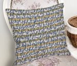 Gri Zemin Üzerinde Lacivert Yazı Motifli Kırlent Kılıfı Realhomes