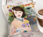 - Rh-K5834-Japon-Kulturu-Zeminli-Gul-Tutan-Japon-Kadin-Modern-Kirlent-Kilifi-1 - Realhomes Japon Kültürü Zeminli Gül Tutan Japon Kadın Modern Kırlent Kılıfı Realhomes