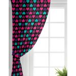 - Rh-Perde-3279-Siyah-Zeminde-Kalpler-Ozel-Tasarimli-Salon-Fon-Perde-1 - Realhomes Siyah Zeminde Kalpler Özel Tasarımlı Salon Fon Perde Realhomes