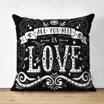 - Suet-K-2005 - Realhomes  Çift Taraflı Siyah Love Dijital Baskılı Dekoratif Süet Yastık Kırlent Kılıfı Realhomes
