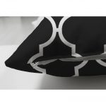 - Suet-K-2024-2 - Realhomes  Siyah Zemin Ogea Desenli Çift Taraflı Dijital Baskılı Süet Yastık Kırlent Kılıfı Realhomes