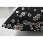 - Suet-K-2041-2 - Realhomes  Siyah Zeminde Beyaz Çiçekler Çift Taraflı Dijital Baskılı Süet Yastık Kırlent Kılıfı Realhomes