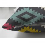 - Suet-K-2068-2 - Realhomes Renkli Geometrik Desenli Çift Taraflı Dijital Baskılı Süet Yastık Kırlent Kılıfı Realhomes