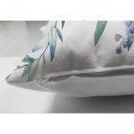 - Suet-K-2093-2 - Realhomes Realhomes Çift Taraflı Özel Tasarım Çiçek Desenli Dijital Baskılı Süet Kırlent Kılıfı Realhomes