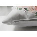 - Suet-K-2099-2 - Realhomes  Çift Taraflı Özel Tasarım İsimli Çiçek Desenli Dijital Baskılı Süet Kırlent Kılıfı Realhomes